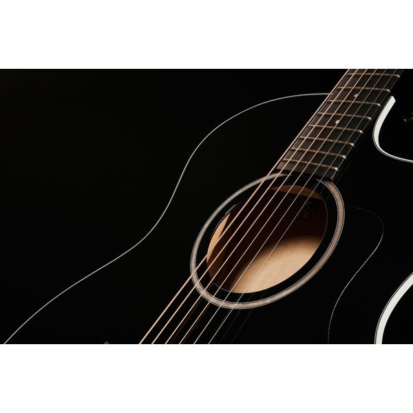 Taylor 214ce-BLK Plus