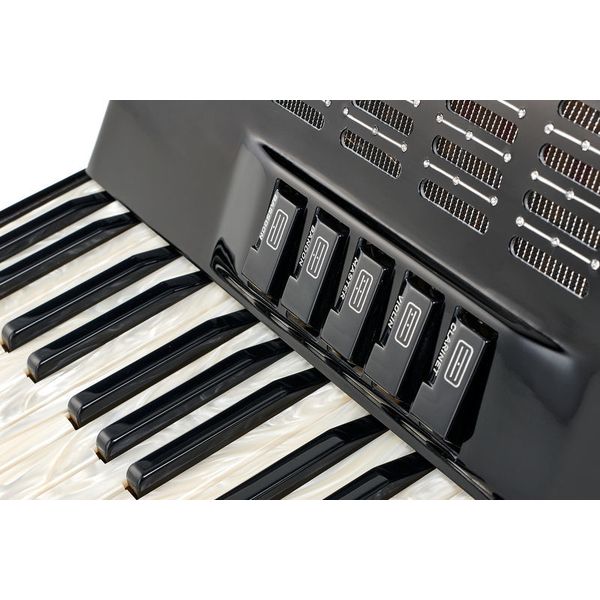 Thomann Junior III 84 BK