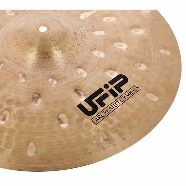 Ufip 17" Blast Extra Dry Crash