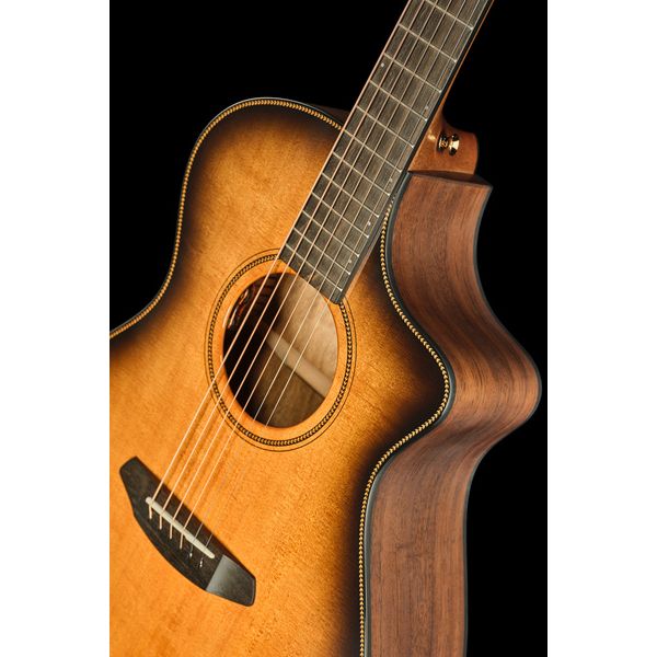 Breedlove Oregon Concert Saddleback CE