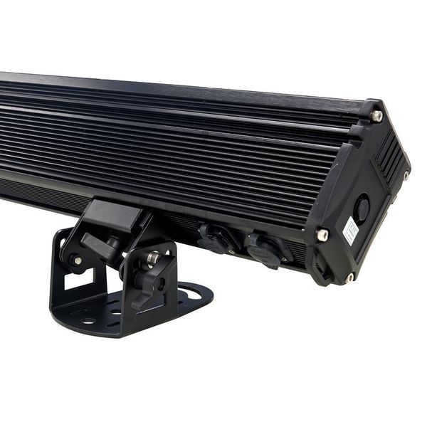 Stairville Show Bar Pro 16x10W RGBAW IP65