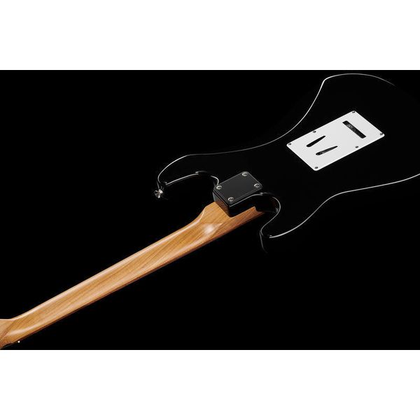 Harley Benton ST-62 BK Vintage Series Bundle