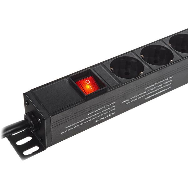 the t.racks Power 12 S IEC