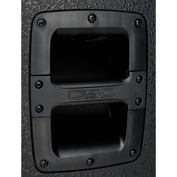QSC kW 152