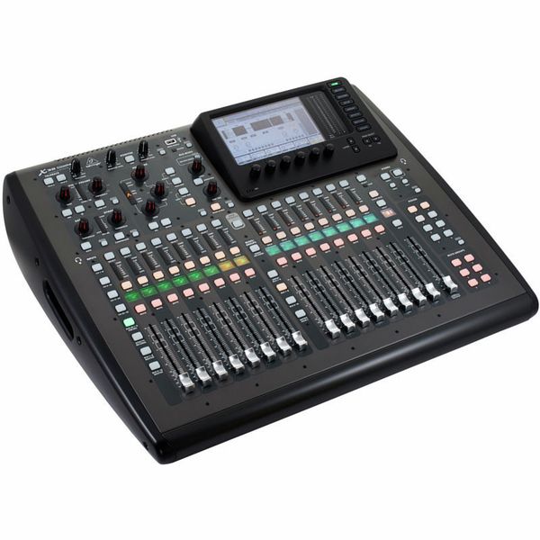 Behringer X32 Compact