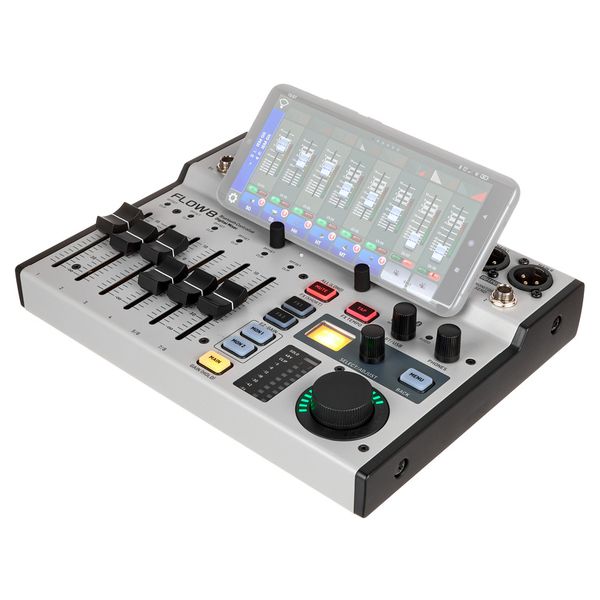 Behringer Flow 8 HP Bundle