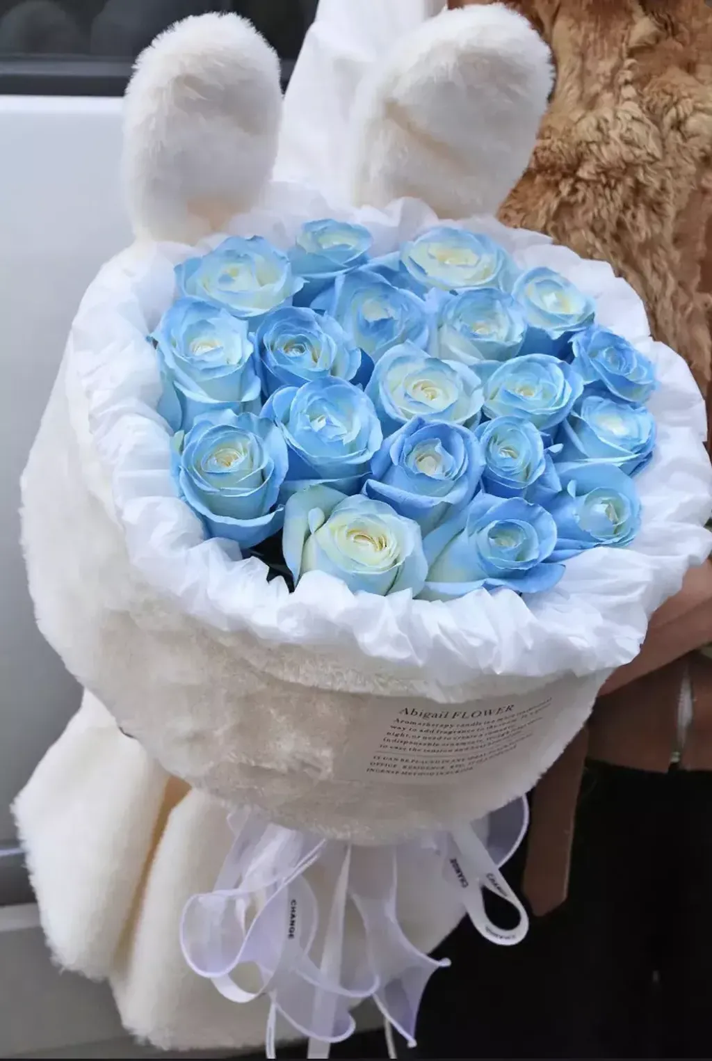 Spray Blue Roses Bunny Bouquet 04