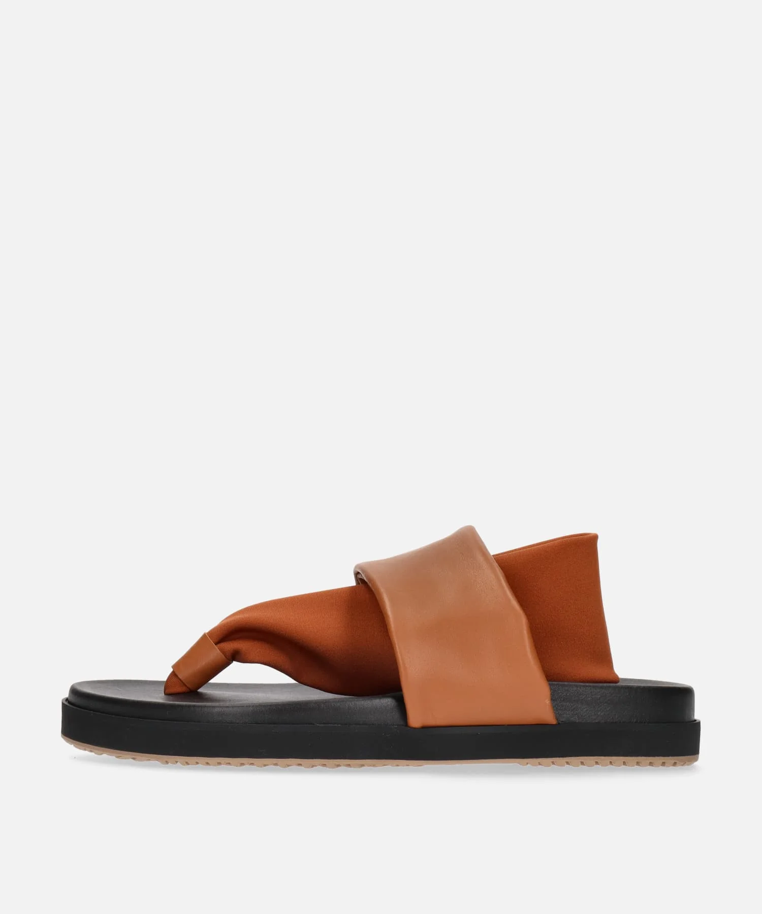 SP-1706 Camel