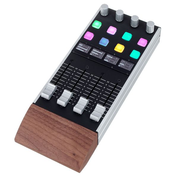 MakePro X XACT-A8 xAct Controller