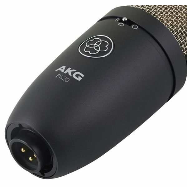 AKG P420
