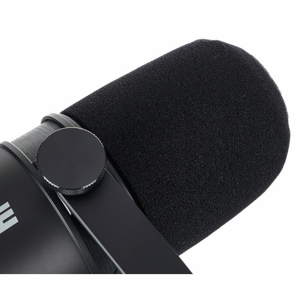 Shure MV7 X Podcast Bundle