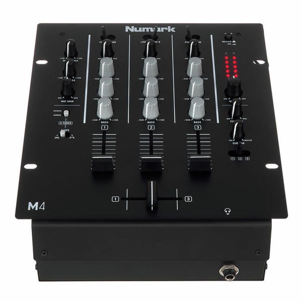 Numark M 4 Black