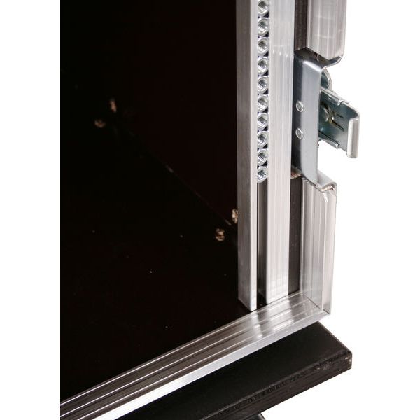 Thon L-Rack 12U 45 Wheels