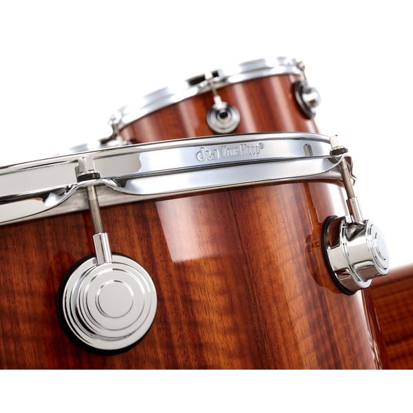 DW Exotic Rich Red over Etimoe MM