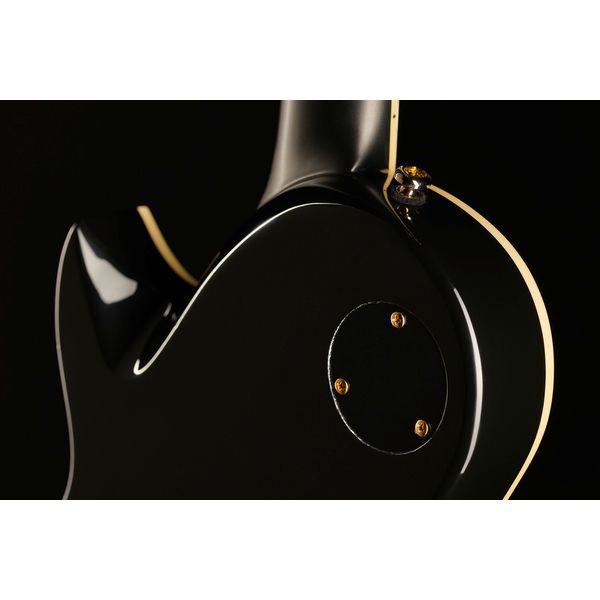 Larry Carlton L7V BK