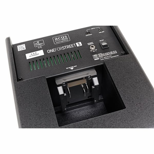 Acus Oneforstreet 5 Black