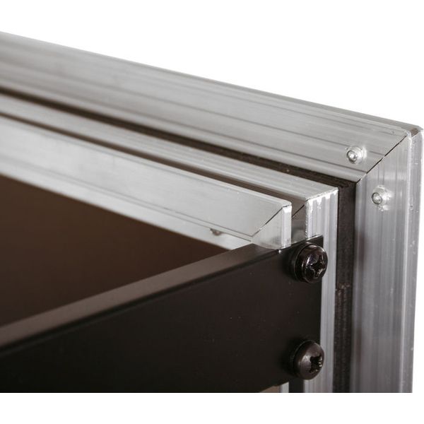 Thon Triple Door Live 10U 45 Wheels