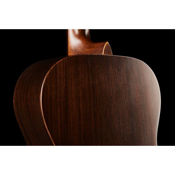 Martin Guitar 000-16 StreetMaster