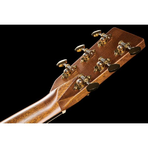 Martin Guitar 000-28E Modern Deluxe