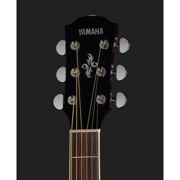 Yamaha APX 600 FM Amber