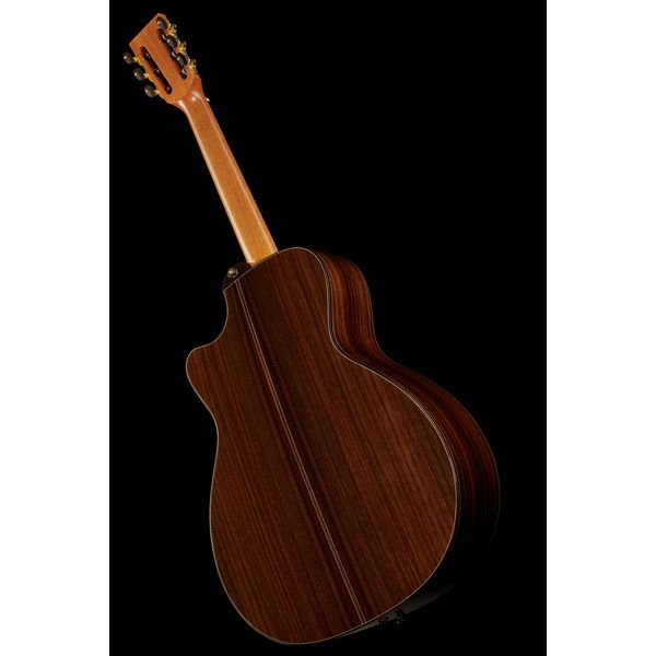 Lakewood M-32 CP Crossover 2024