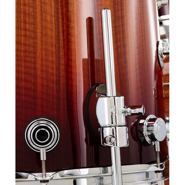 DW Exotic Rich Red over Etimoe MM