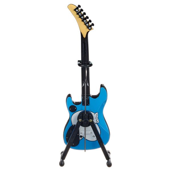 Axe Heaven Tom Morello Arm The Homeless