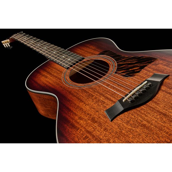 Taylor 322e-12Fret-V-Class