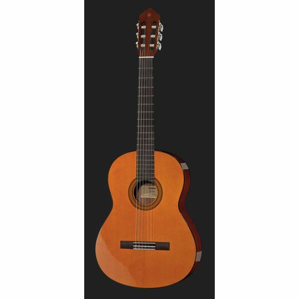 Yamaha CG102 NT Bundle