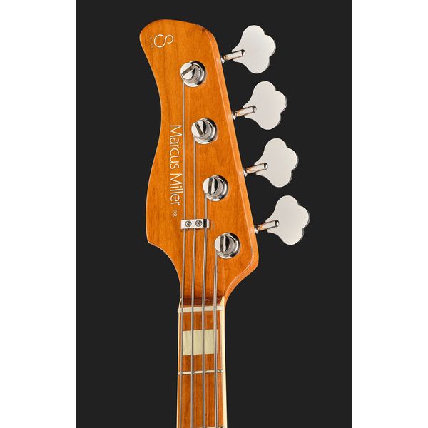 Marcus Miller P8-4 NT LH