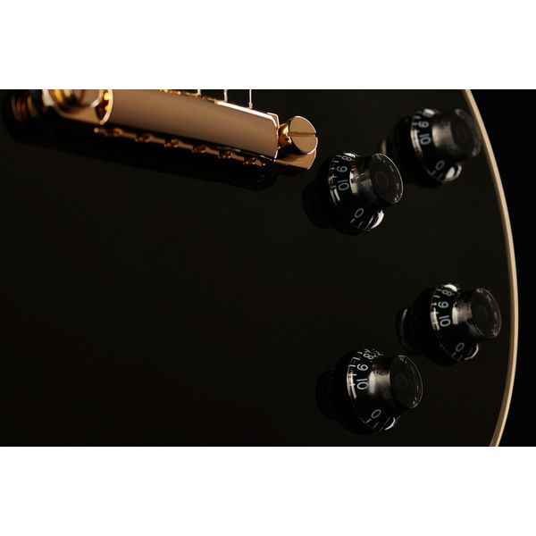 Larry Carlton L7V BK