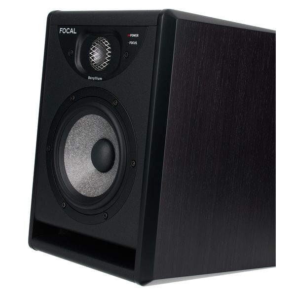 Focal Solo6 Black ST6