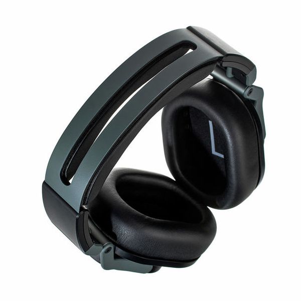 Austrian Audio Hi-X65