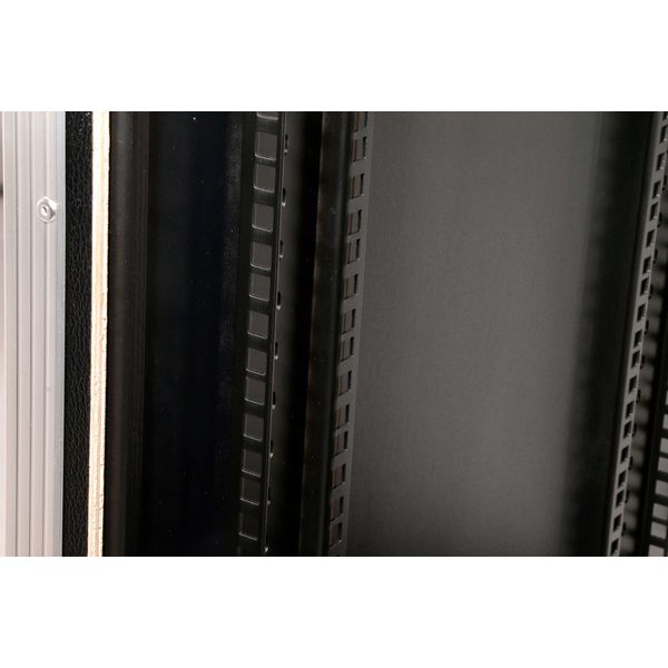 Thon SD 14U System Rack 600