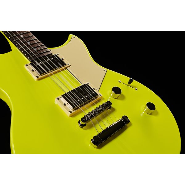 Yamaha Revstar RSE20 Neon Yellow