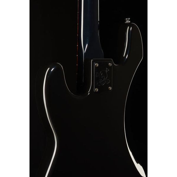 Fender Duff McKagan DLX P Bass RW BK