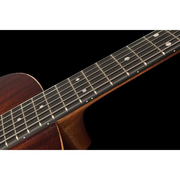 Martin Guitar DJr-10E StreetMaster LH