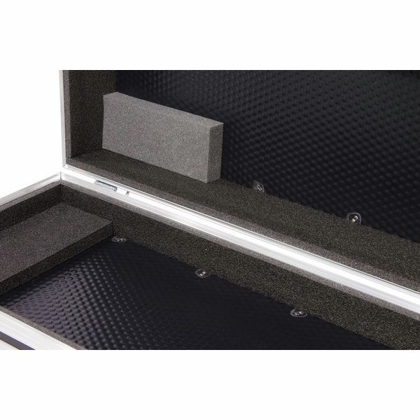 Thon Case Behringer DeepMind 12