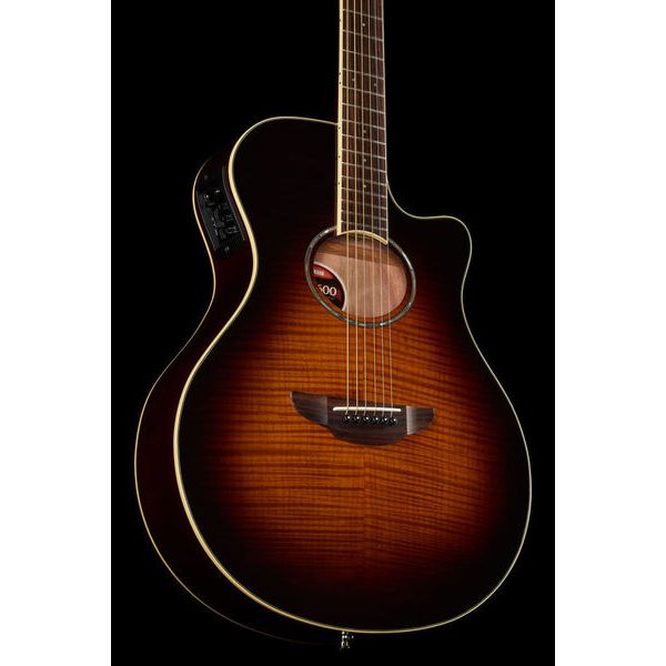 Yamaha APX 600 FM TBS