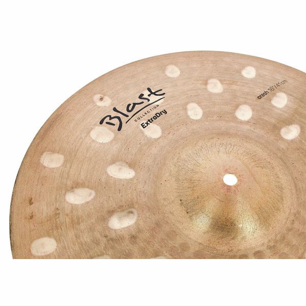 Ufip 16" Blast Extra Dry Crash