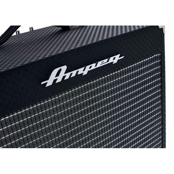 Ampeg RB-108