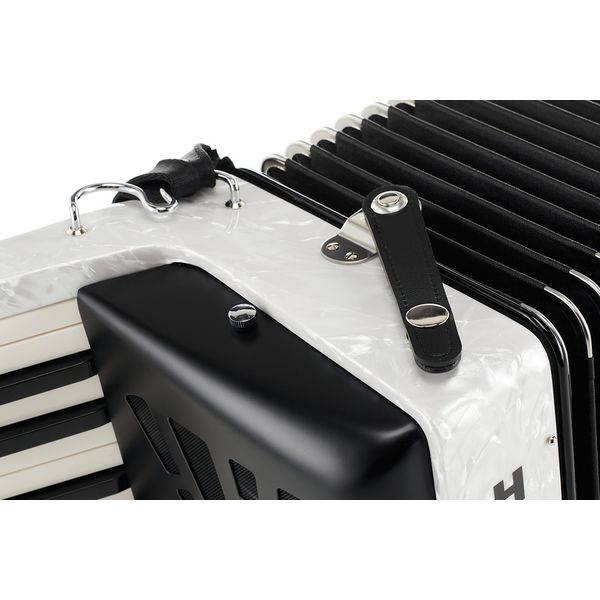 Hohner Bravo II 48 White silent key