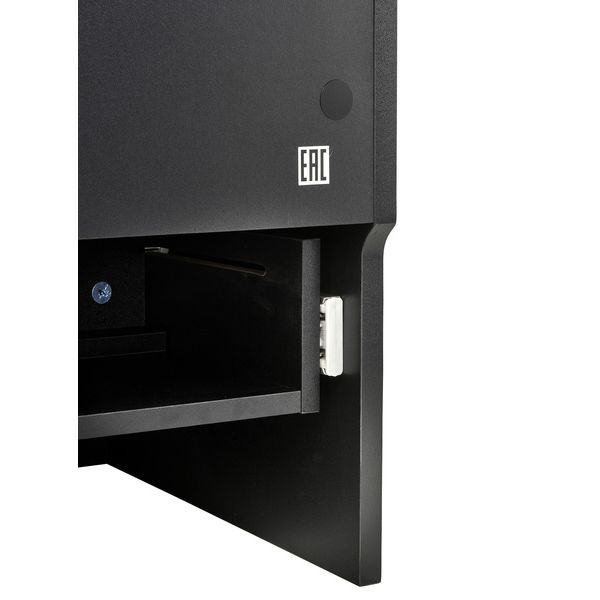 Glorious Vinyl Vault Black