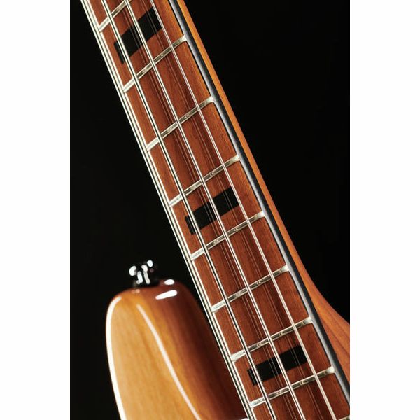 Marcus Miller V5 Alder-4 NT