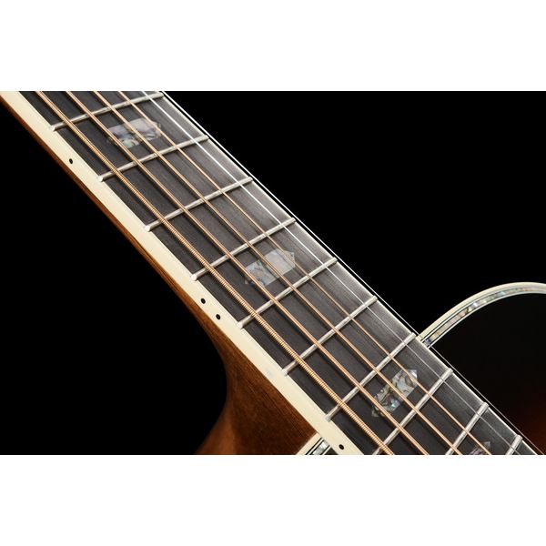 Martin Guitar D-41 Sunburst