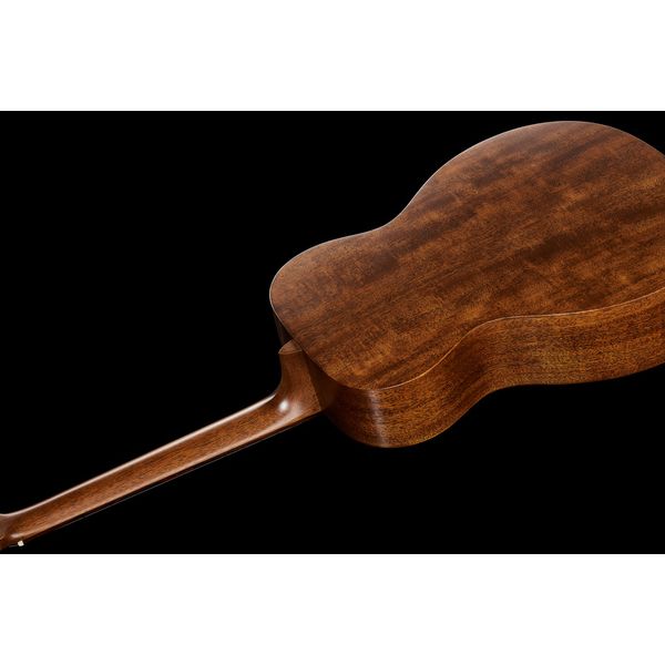 Martin Guitar 000-15M