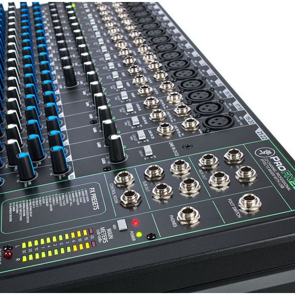 Mackie ProFX22v3