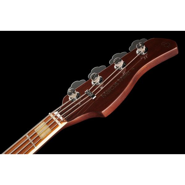 Marcus Miller V8-4 WB