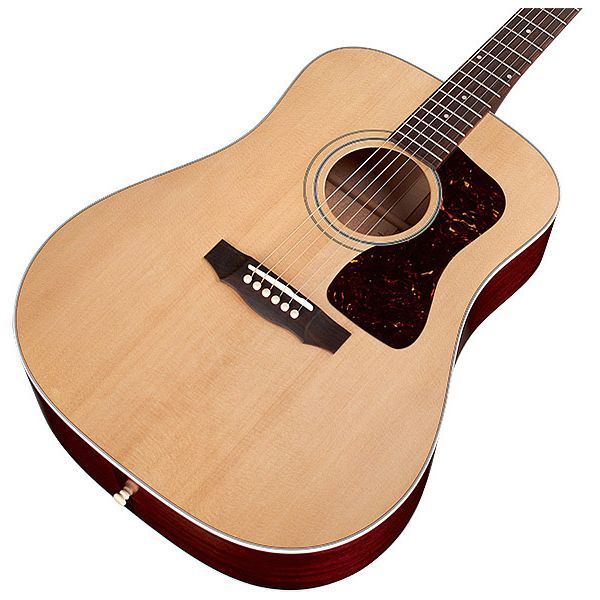 Guild D-40 Standard NAT VG USA