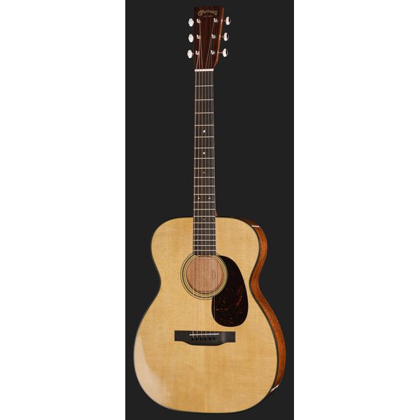 Martin Guitar 0018